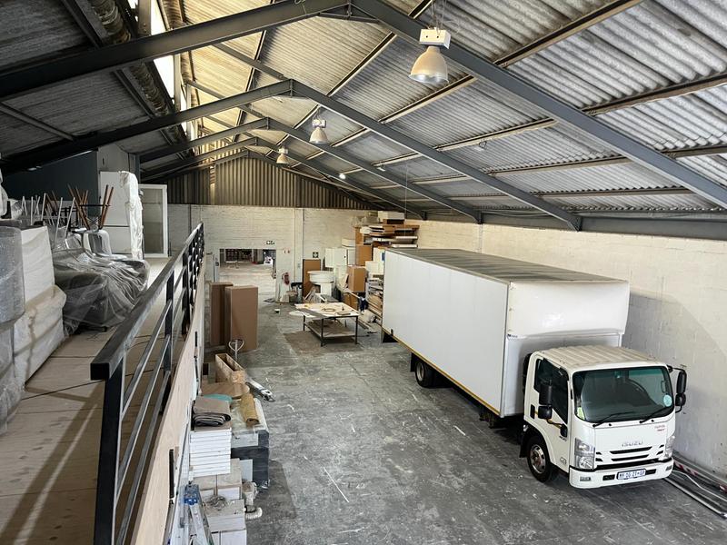 To Let Commercial Property for Rent in Montague Gardens Western Cape